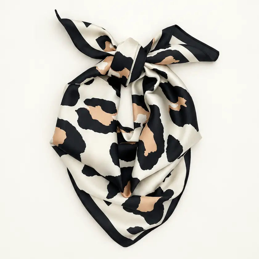 Lovin' Leopard Scarf