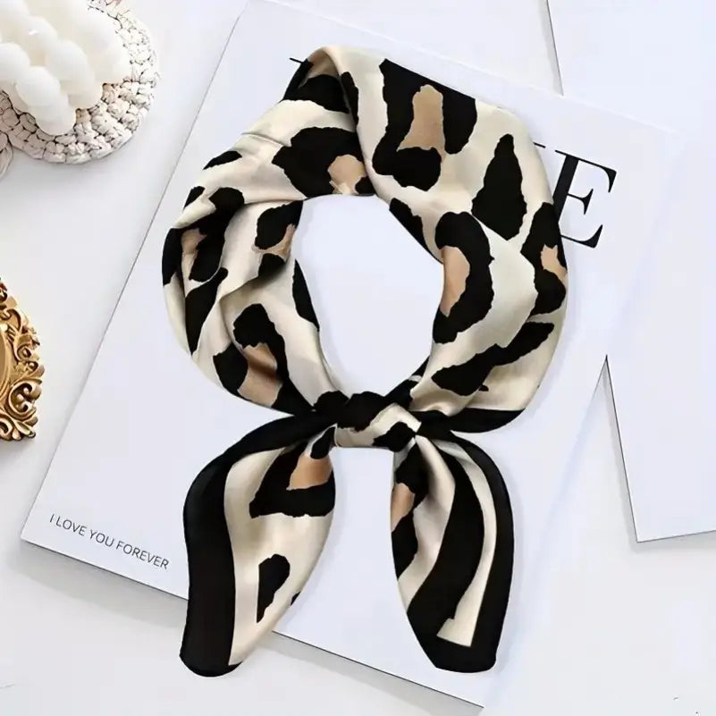 Lovin' Leopard Scarf